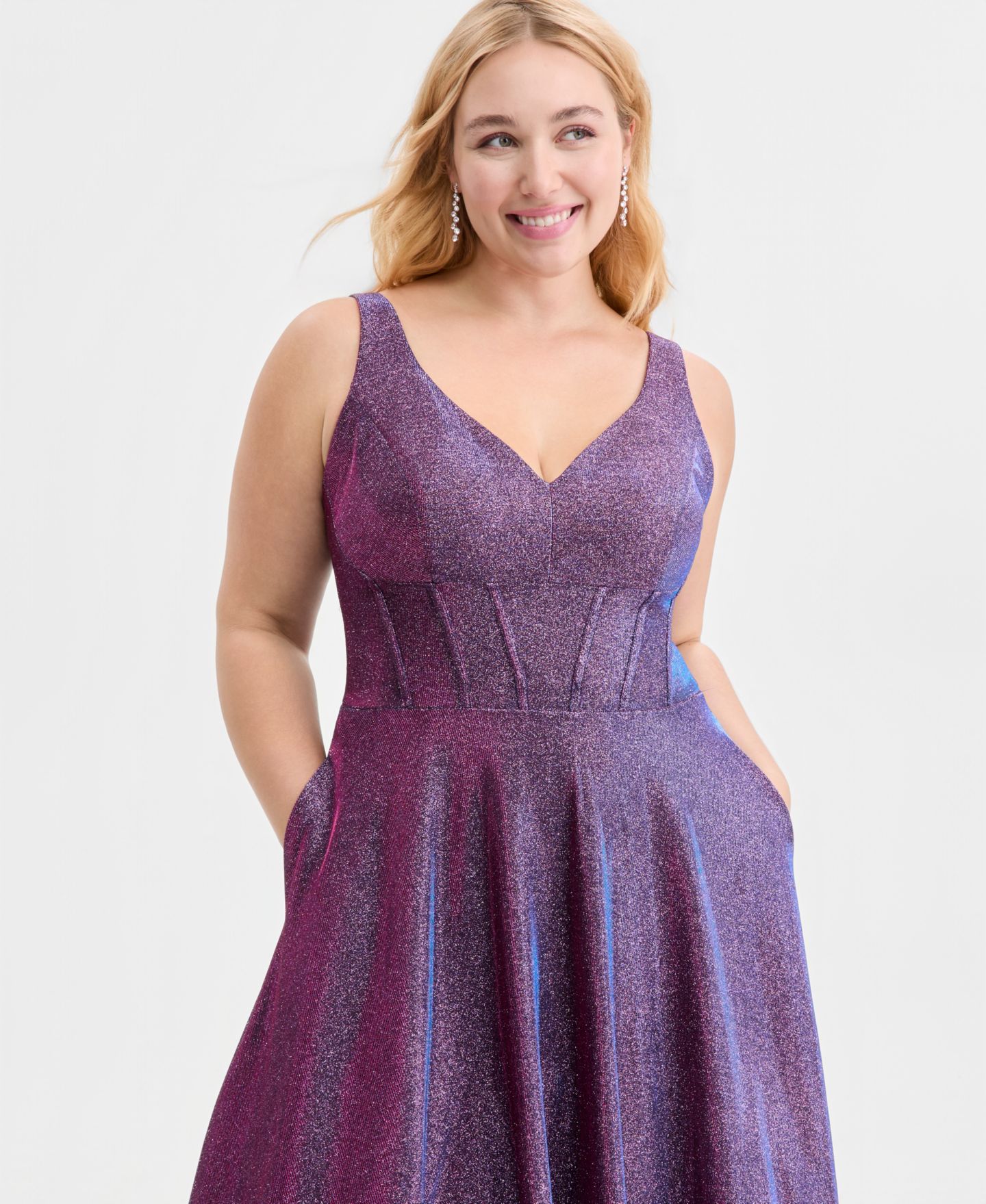 Женское платье City Studios Trendy Plus Size Glitter V-Neck Sleeveless Gown, цвет: Виноградный — фото 5