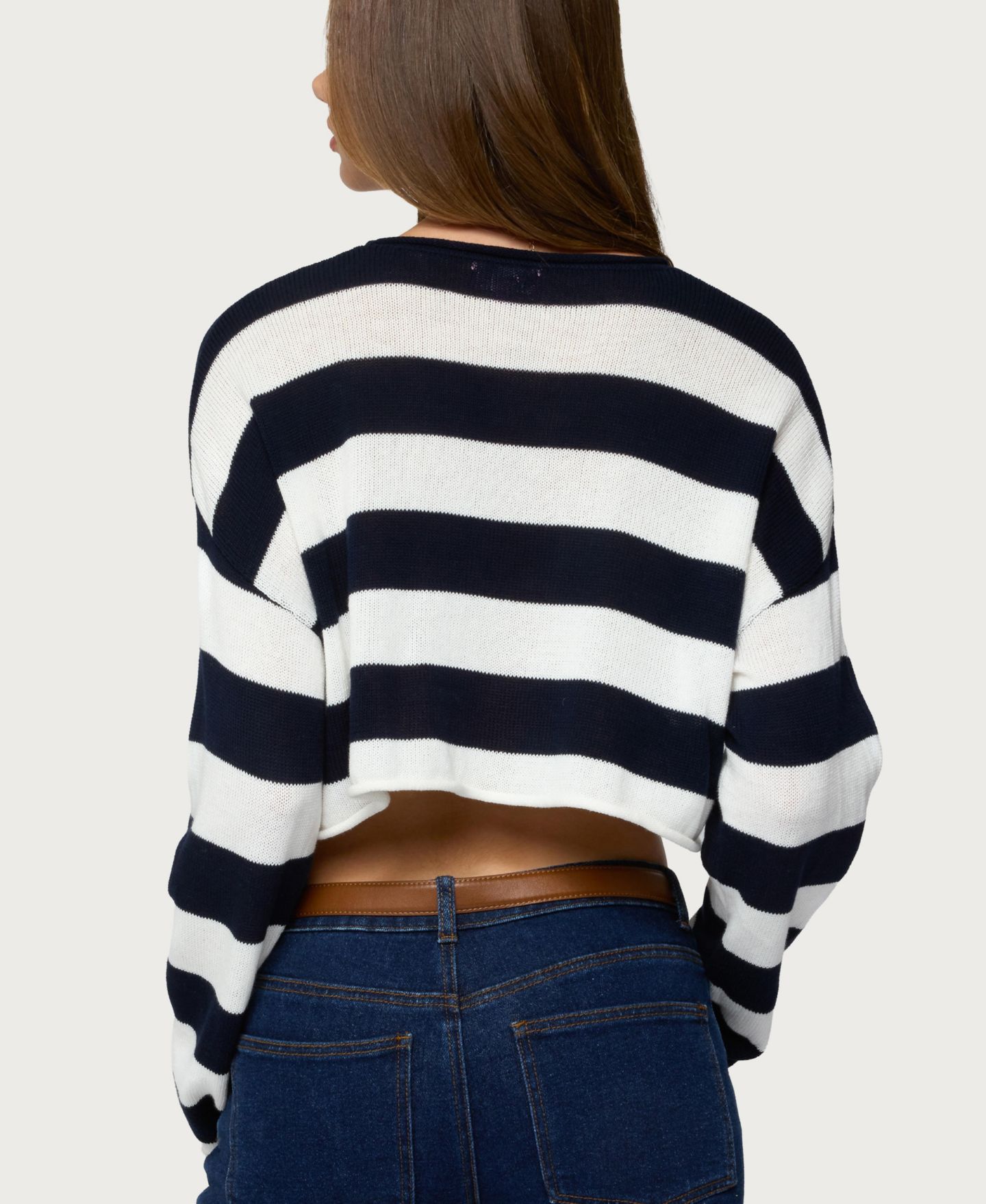 Женский топ Edikted Shyrah Oversized Knit, цвет: Тёмно-синий кремовый — фото 2