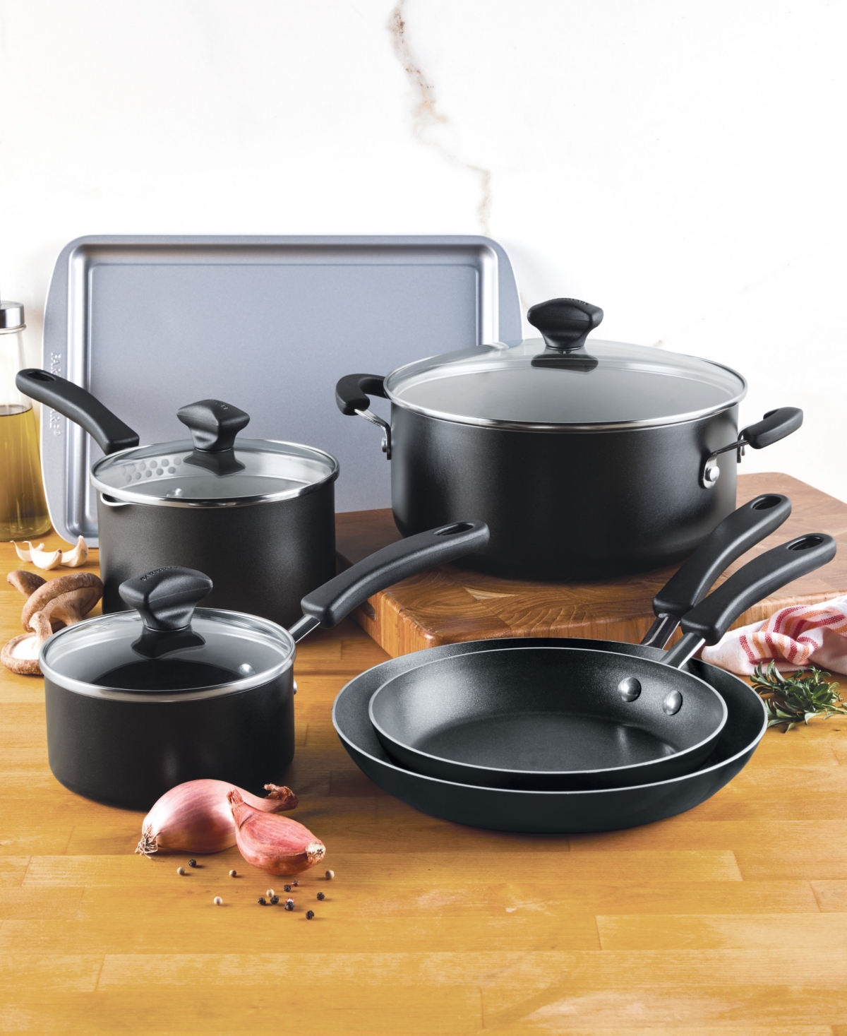 Farberware Cookstart 15-Pc DiamondMax Nonstick Cookware Set