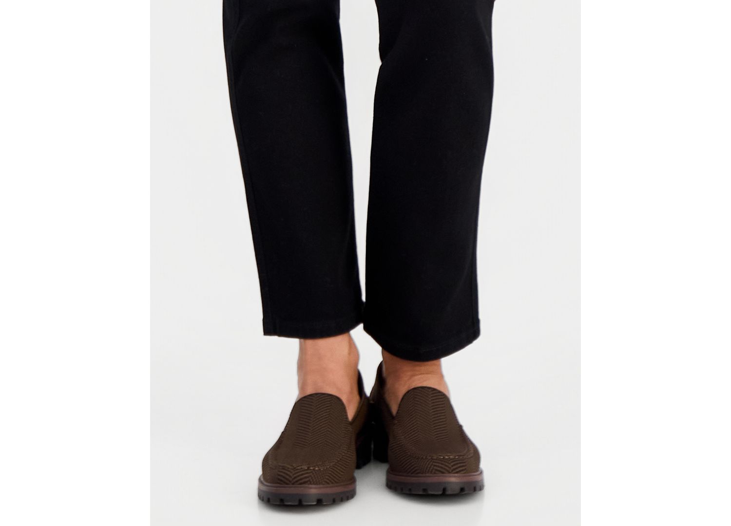 Petite High-Rise Pull-On Straight-Leg Jeans