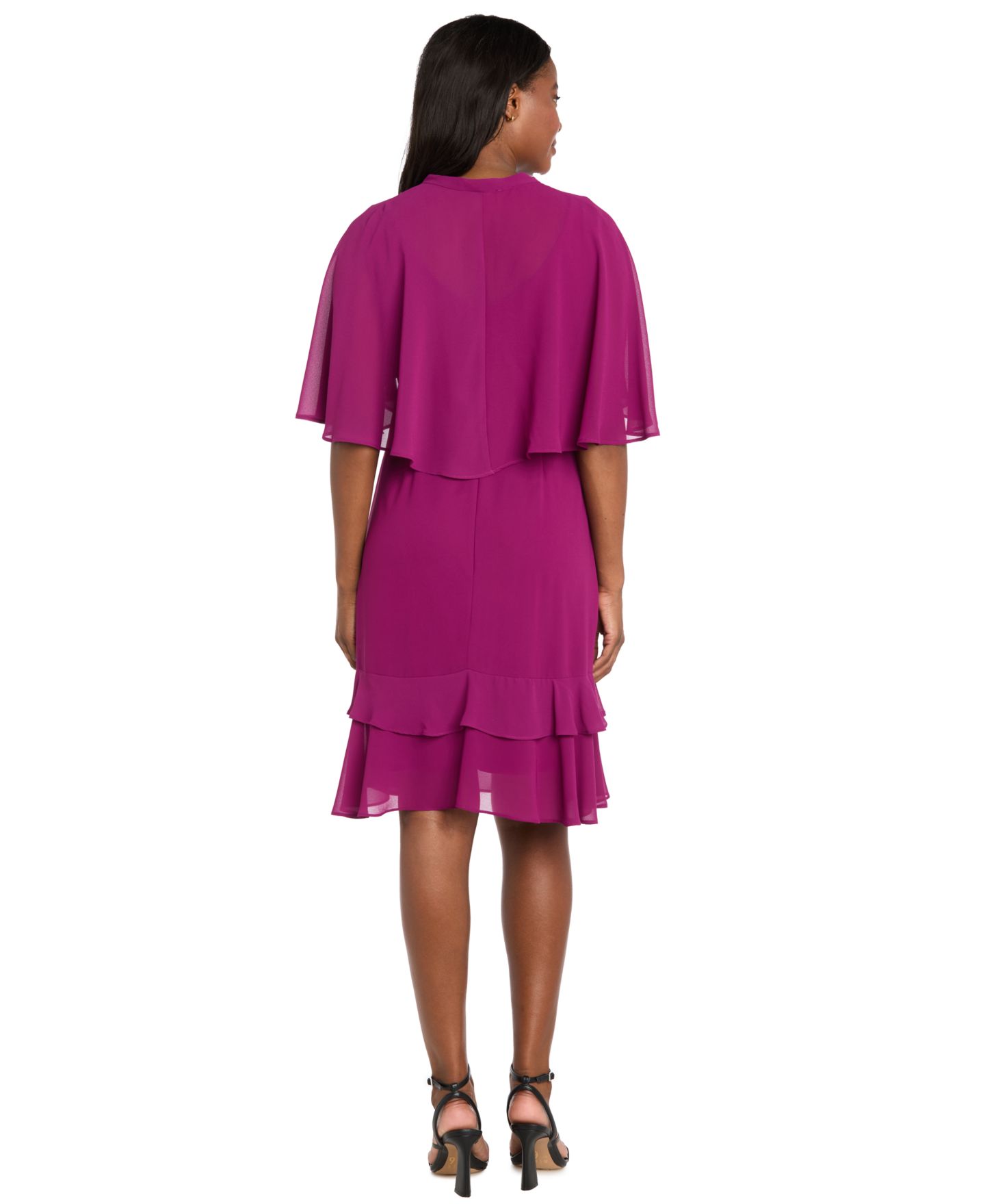 Женские платья R & M Richards 2-Piece Ruffle Detail with Capelet, цвет: Шелковичный — фото 5