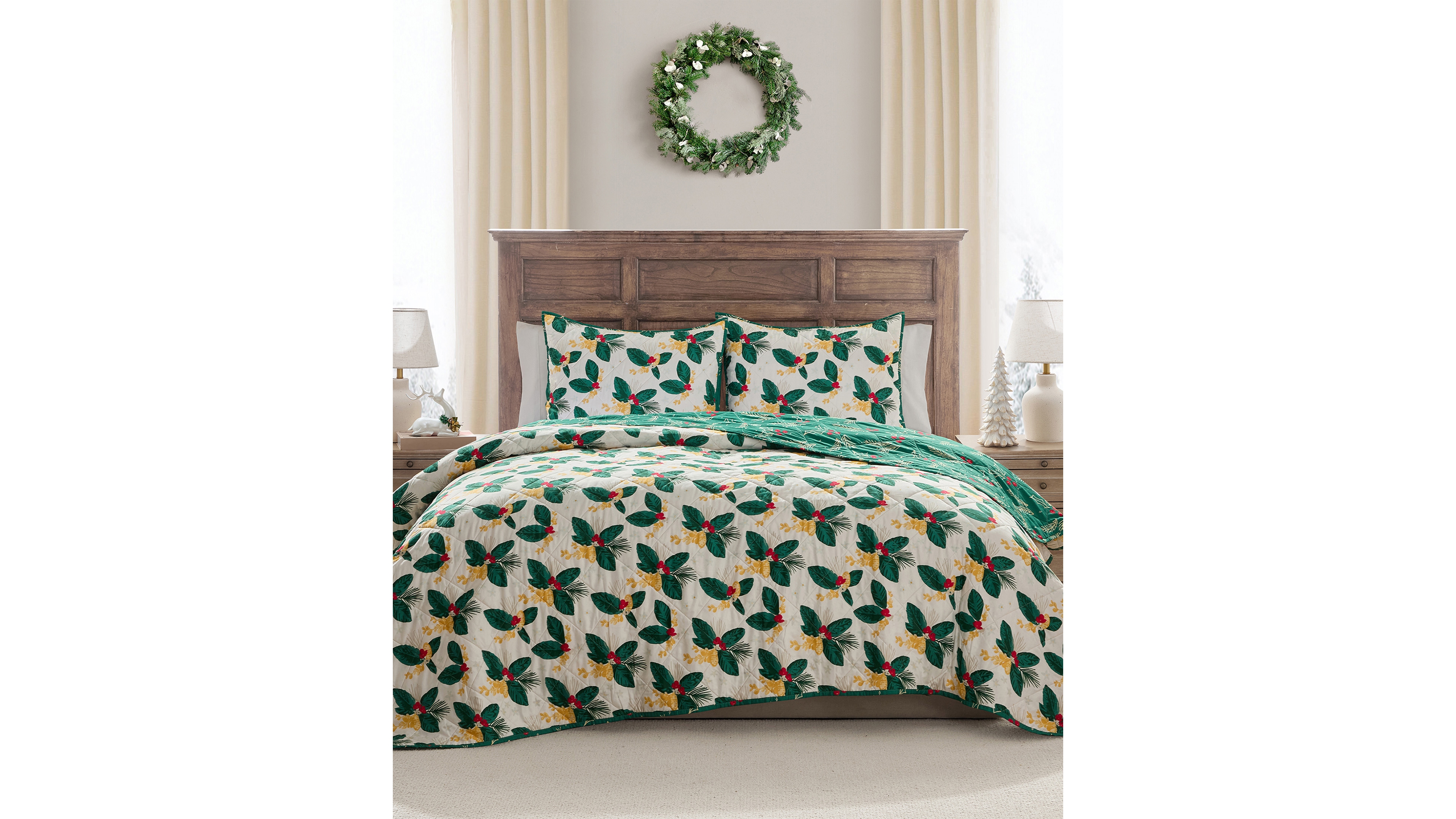 Hallmark Bedding Poinsettia Holiday 3-Pc. Quilt Set, King