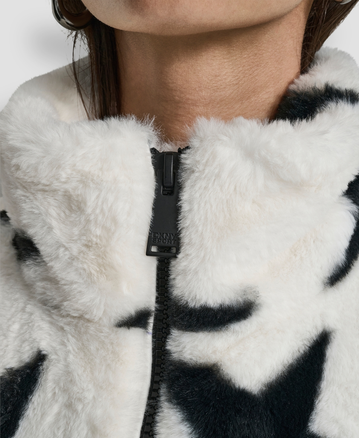 Dkny Women's Star Print Faux Fur Vest In White