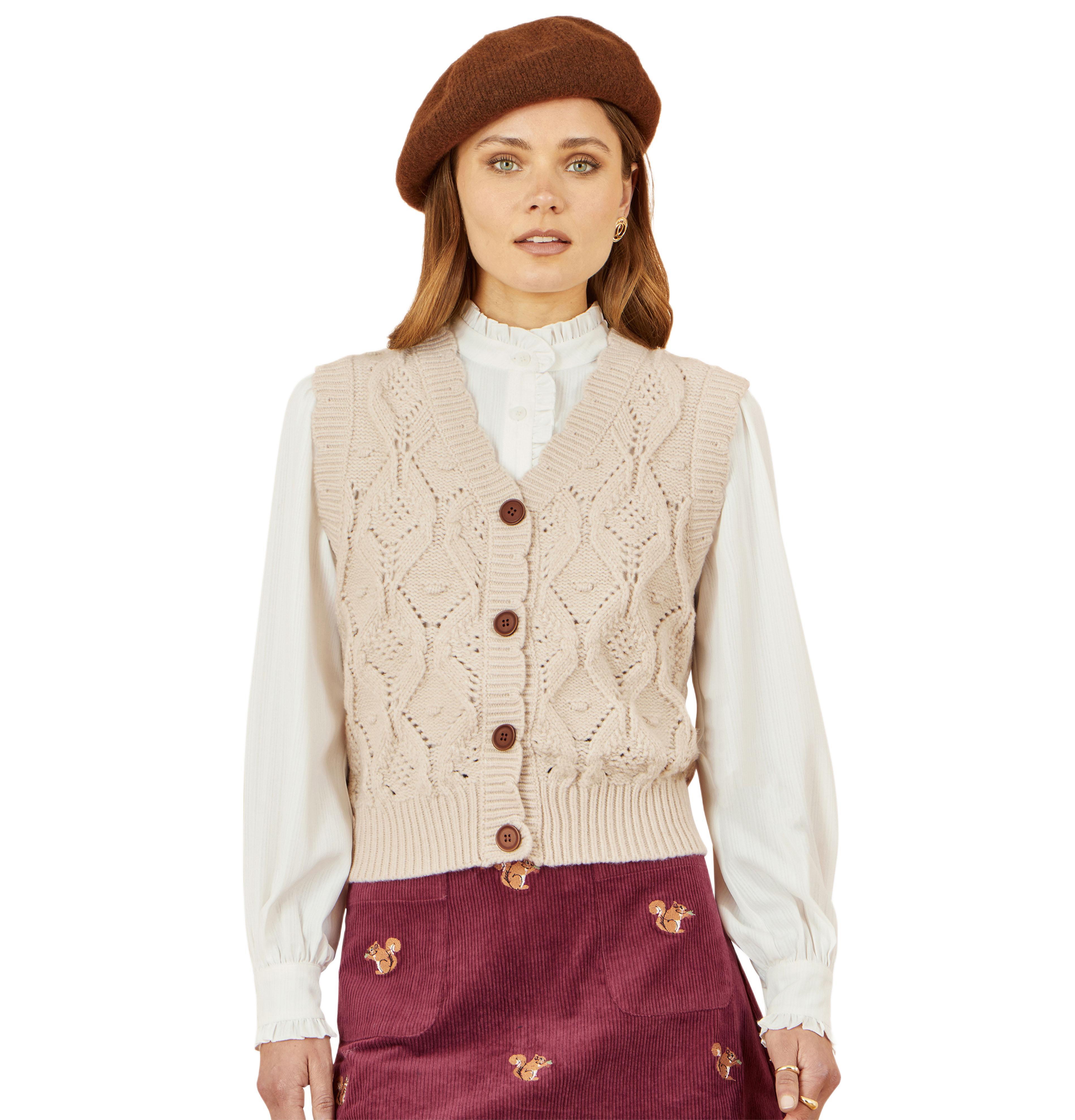 Yumi Women's Button Up Chunky Cable Knit Waistcoat