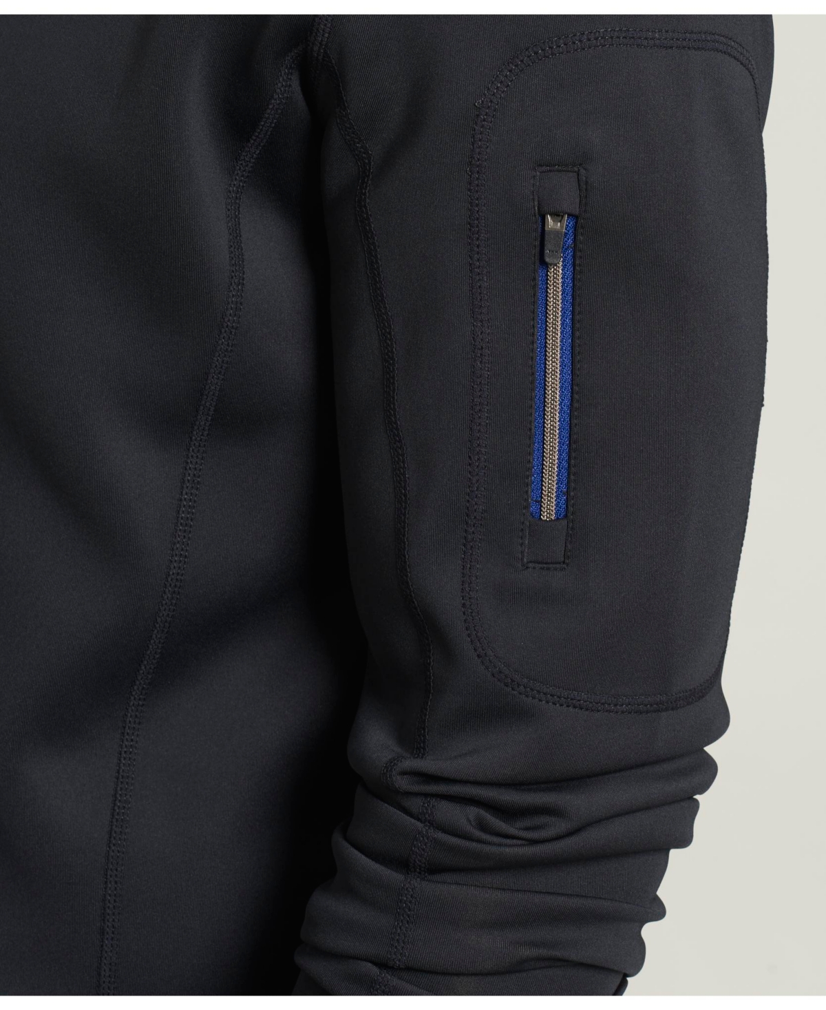 UNTUCKit Men's Performance Mazzano Sweatshirt