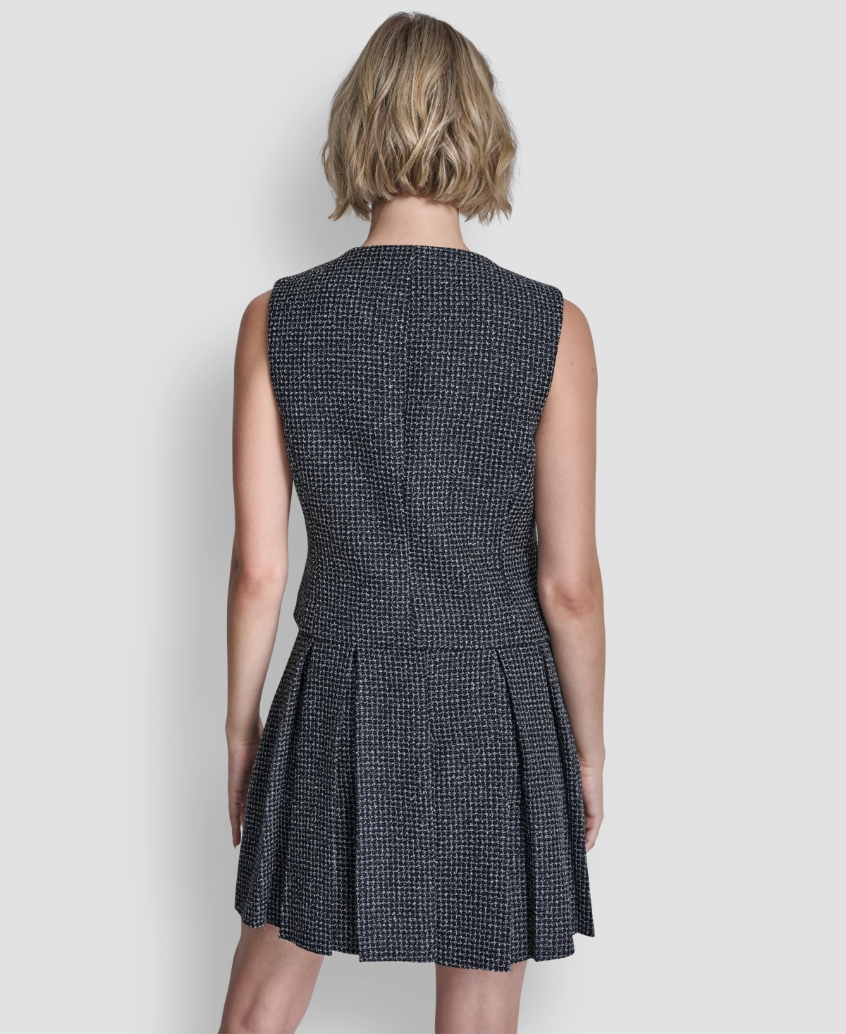 Dkny Women's Button-front Vest Top In Black