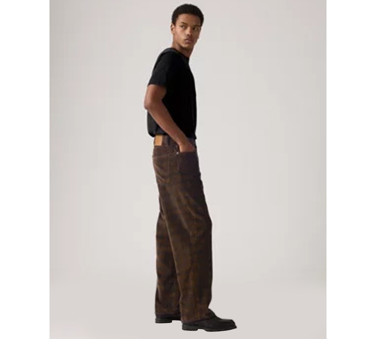 Levi's 568 Loose Straight Corduroy Jeans In Black Olive In Brown
