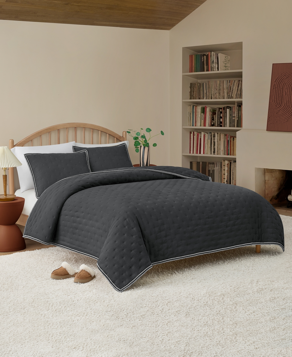 Ugg Devon  Braid Quilt Set, Twin/twin Xl In Black