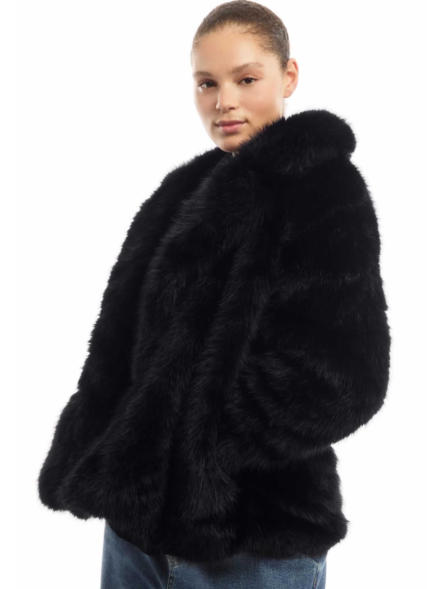 Women's June + Vie Faux Fur Coat