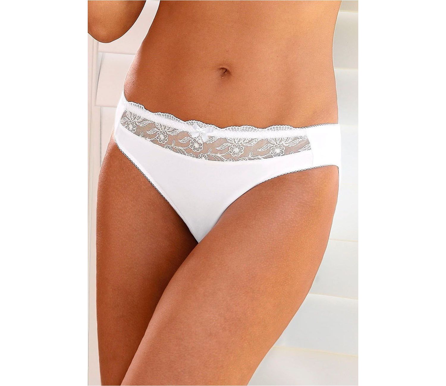 Women's 2-Pack Lace Accent Embroidered Bikini Underwear