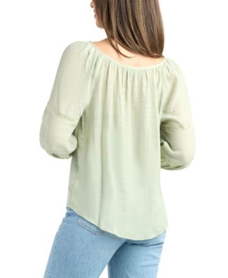 Junior's Resort Gauzy Texture Scoop Neck Top