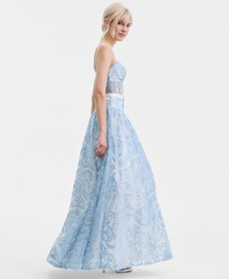 Juniors' Sweetheart-Neck Embroidered Gown 