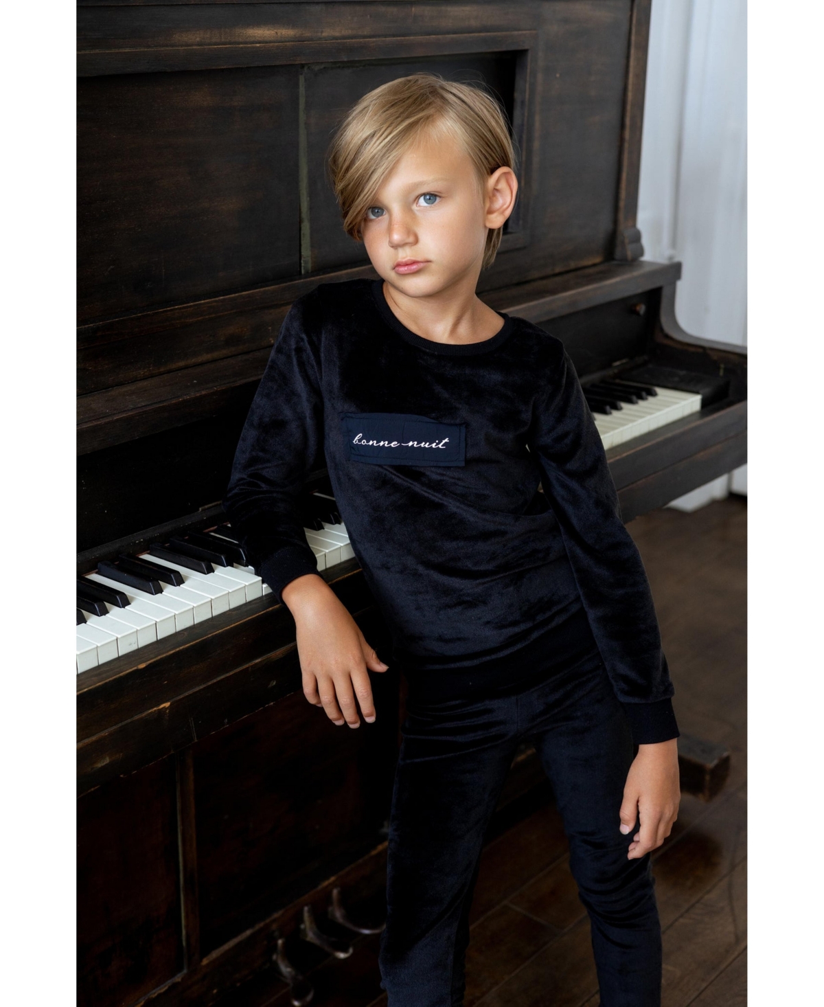 NoggiWear Big Girls Velour Patch 2-Piece Loungewear Set