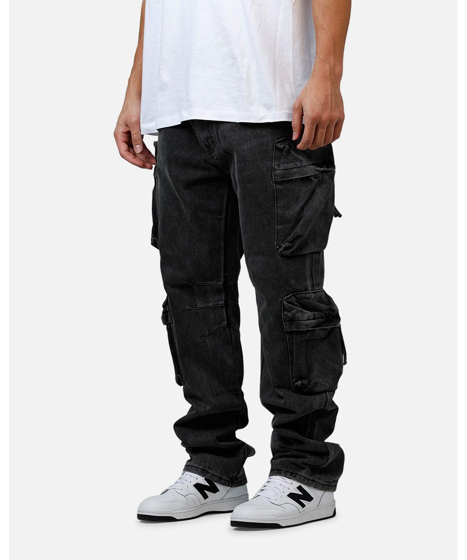 Men's Loiter V709 Wide Bellow Cargo Denim.
