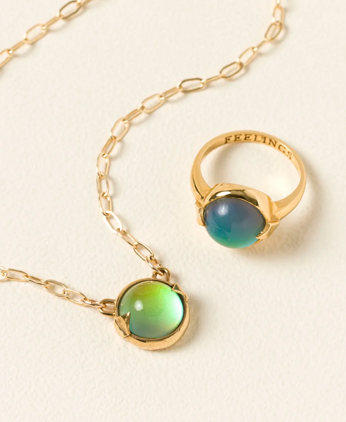 Uncommon Goods Color-Changing Mood Stone Pendant Necklace