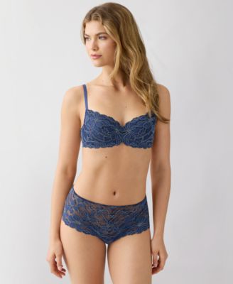 Women's by Wacoal Feeling Famous Balconette Contour Bra 953309