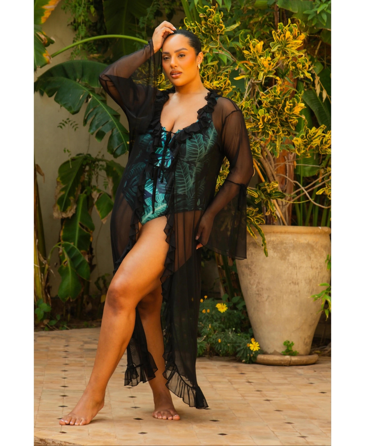 Fashion-szn Curve Women's Ruffle Front Flare Sleeve Kaftan