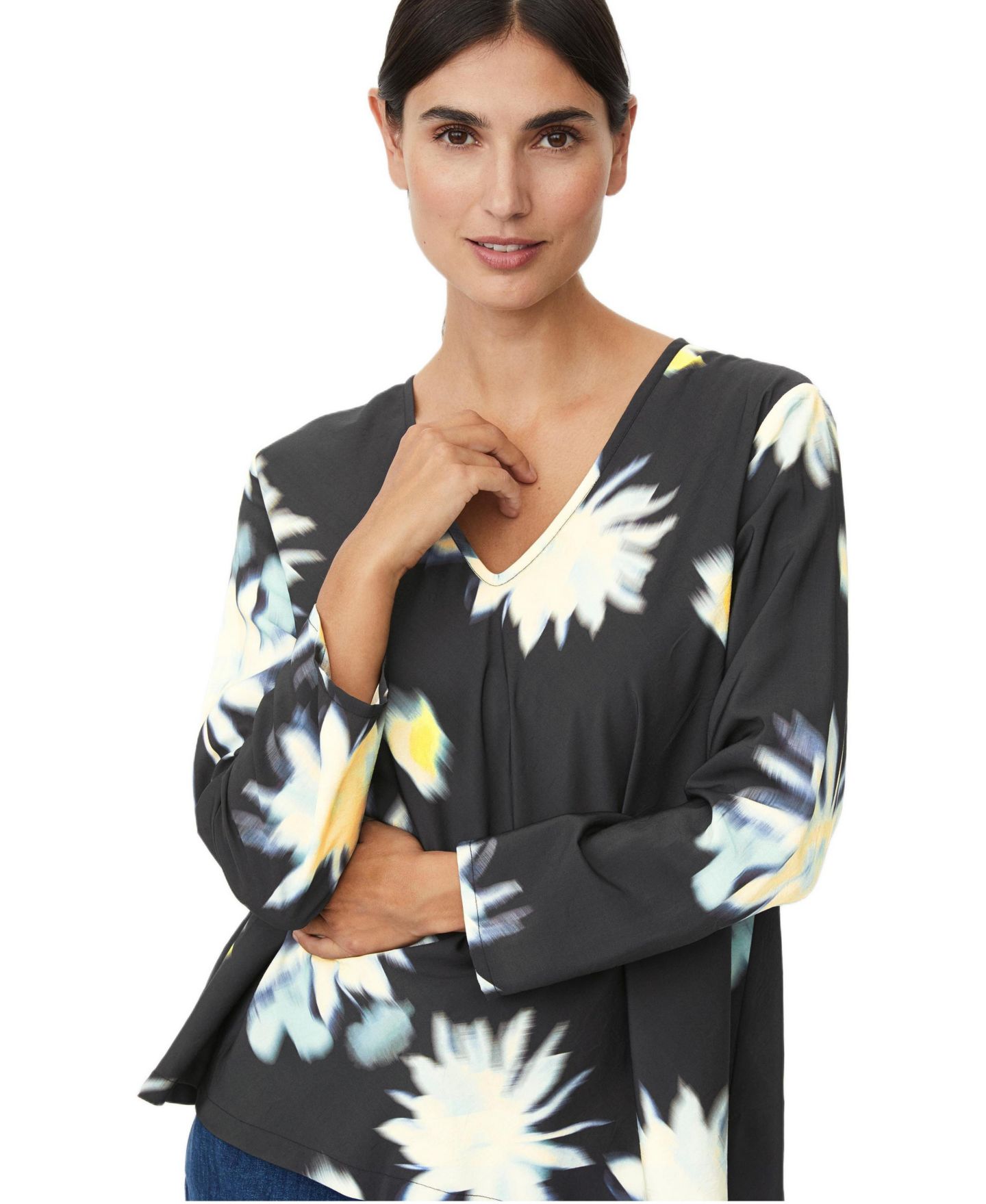 Женская блузка Masai Copenhagen Kala Long Sleeve V-Neck, цвет: Приглушённый лаймовый — фото 1
