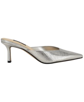 Women's Camenla Snip Toe Kitten Heel Mules