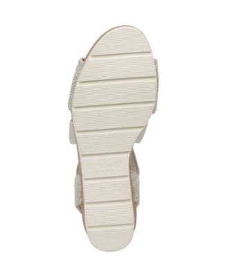 Women's Just Cute Strappy Dress Sandals