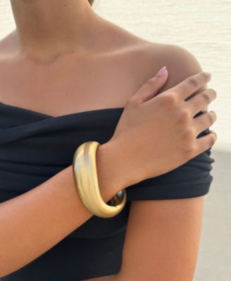 Gold Chunky Bangle