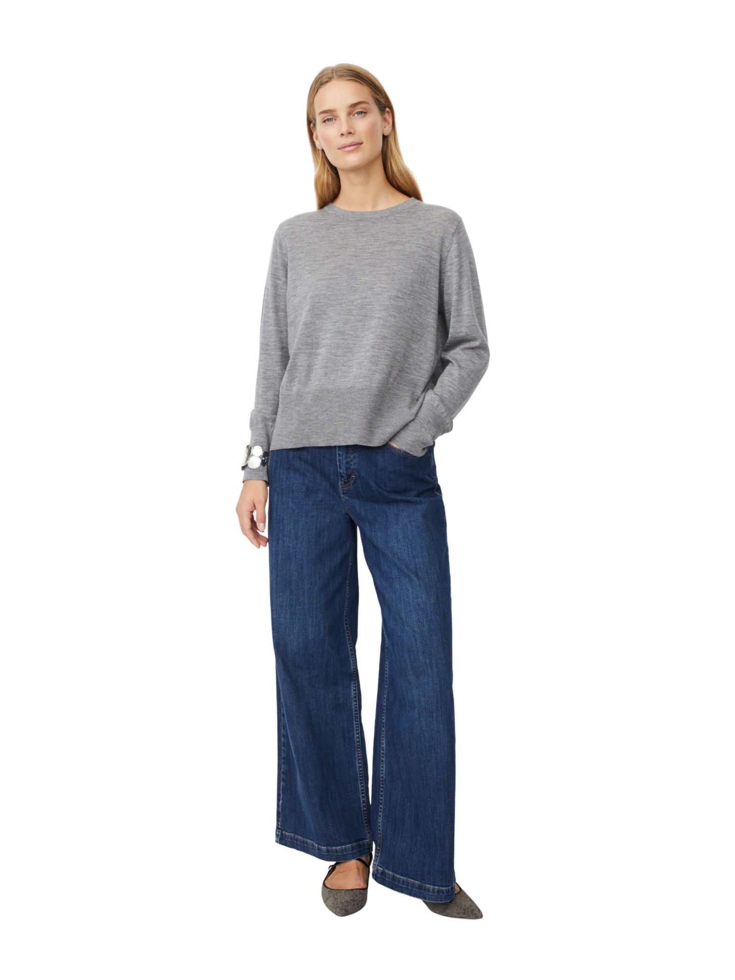 Women's Fynelle Long Sleeve Round Neck Sweater