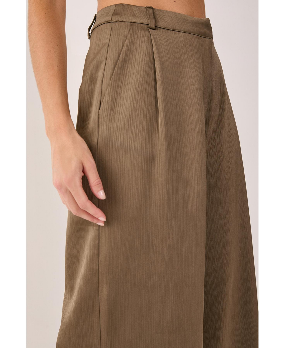 Nasty Gal Women's Satin Pleated Tailored Pants