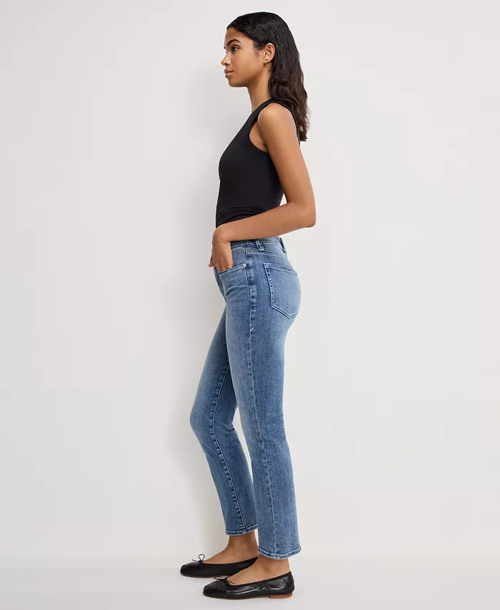 Women's Straight Leg Jeans - thumbnail 3