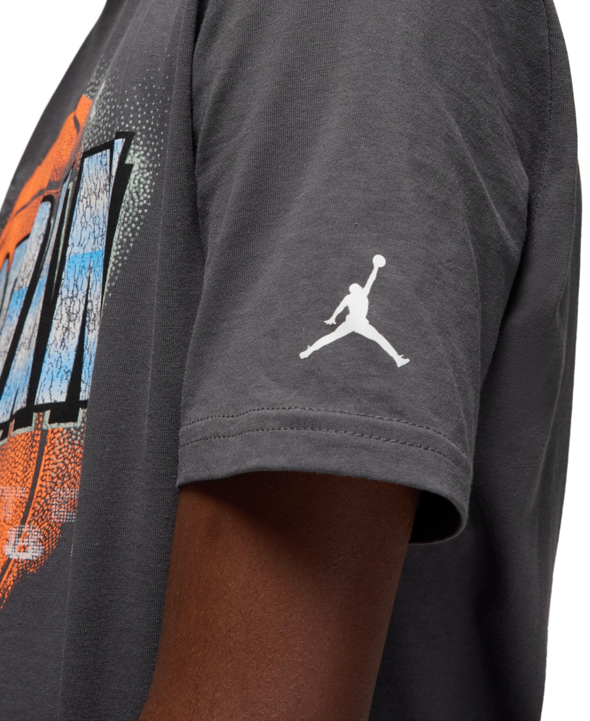 Jordan Boys 8-20 Distressed Chrome T-Shirt