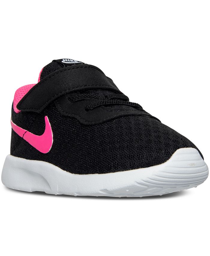 Nike Toddler Girls' Tanjun Casual Sneakers from Finish Line & Reviews ...