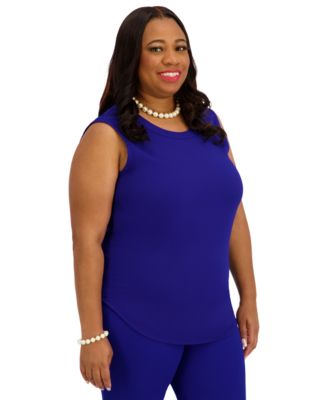 Women's Crew Neck Sleeveless Top, Regular and Plus Size