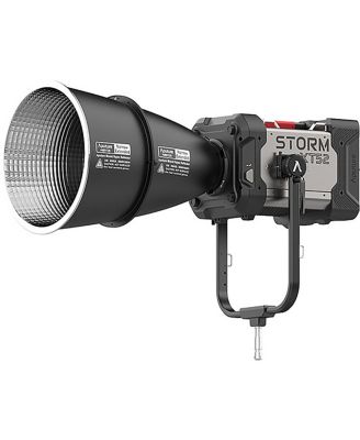 STORM XT52 5200W Point Source BLAIR LED Light with Dual Flight Case Kit, Bare Leads