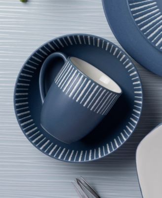 Set of 4 Colorwave Stripe Mugs