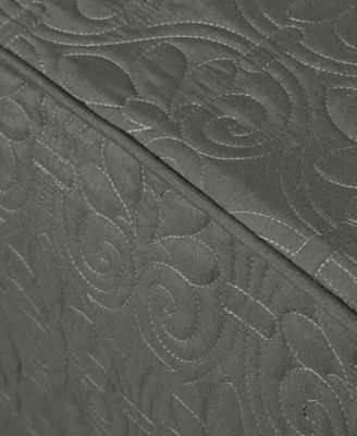 Quebec Open Corner Pleated Quilted Bedspread, Queen