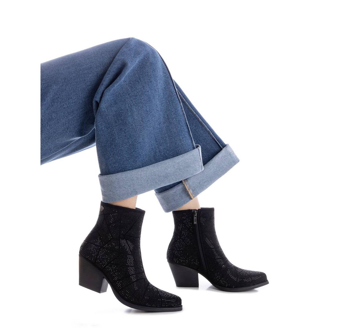 Женские ботинки XTI Suede Heeled Ankle Booties, цвет: Чёрный — фото 3