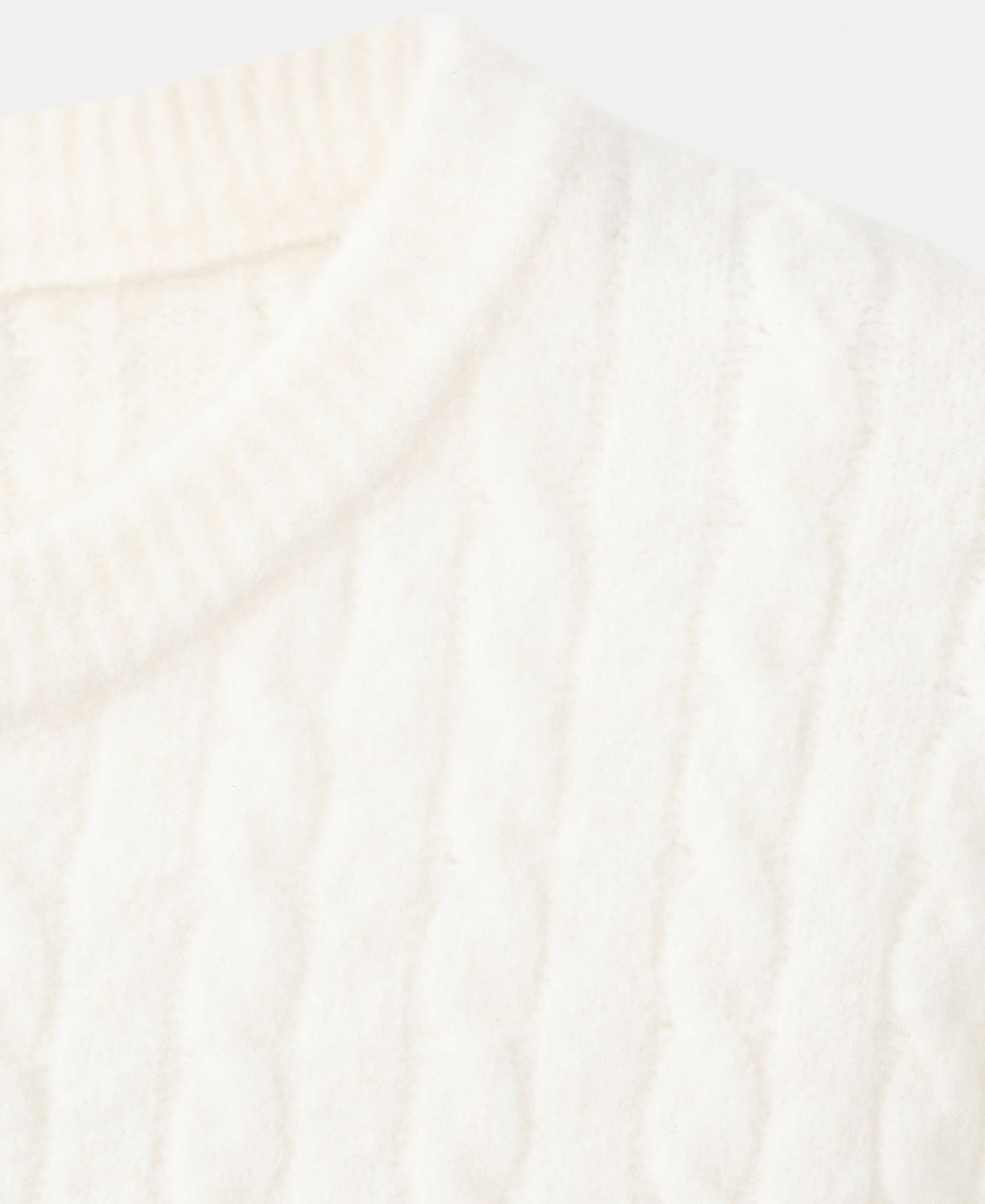 Women's Short-Sleeved Cable-Knit Sweater