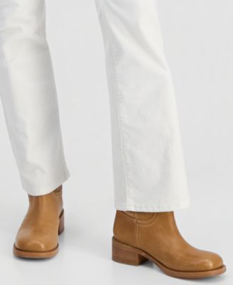 725 High-Waist Classic Stretch Bootcut Jeans