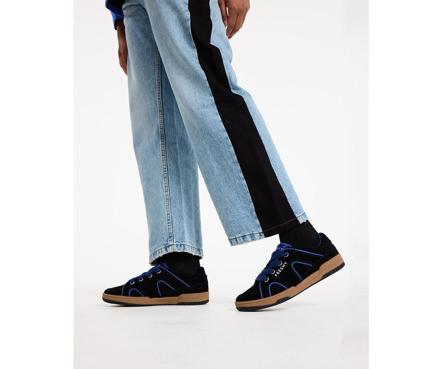 Men's Steezy Nites Sneaker