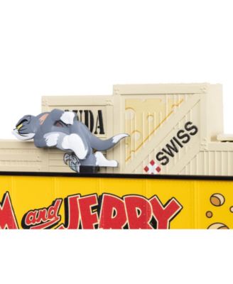 Tom and Jerry O Gauge Model Train Chasing Gondola Car