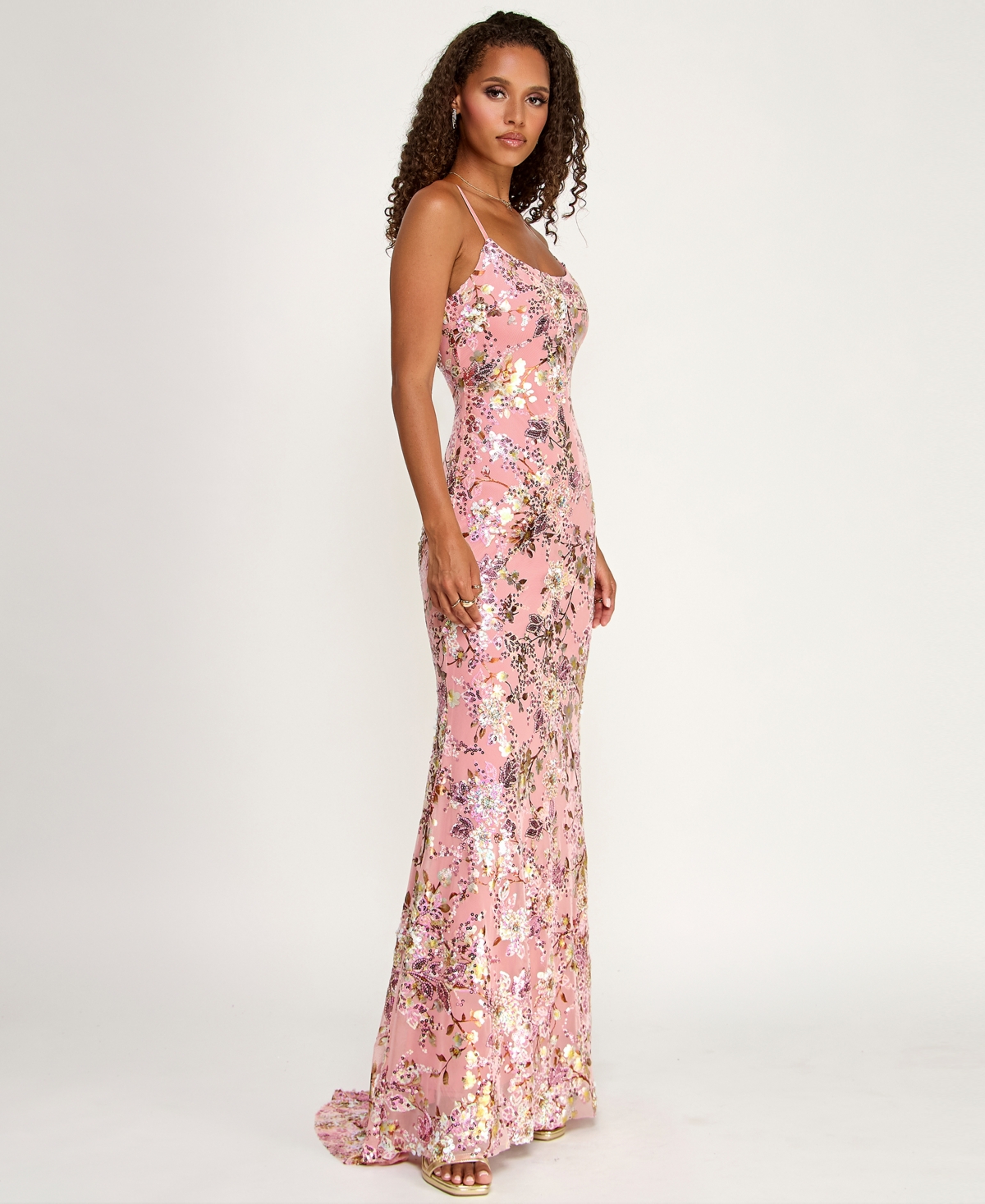 Emerald Sundae Juniors' Floral Sequin Scoop Neck Gown