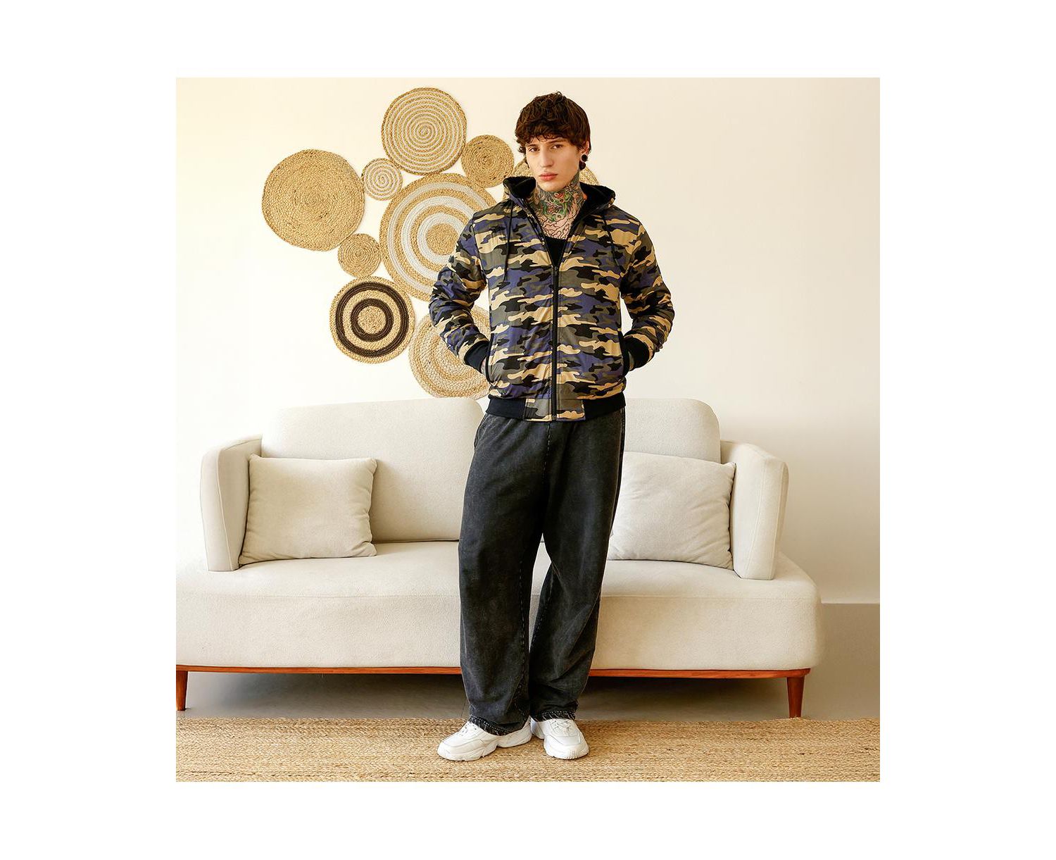 Men's Army Green & Khaki Beige Camouflage Fleece-Lined Jacket