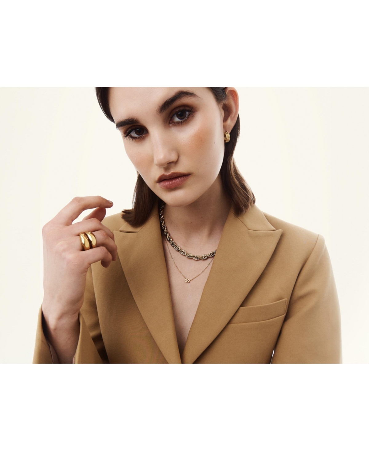 Hey Harper Chunky Silhouette Necklace