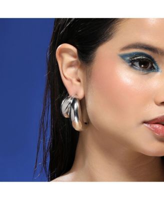 Women's The Chunky-Unbalanced Half-Hoop Earrings - Metallic Silver