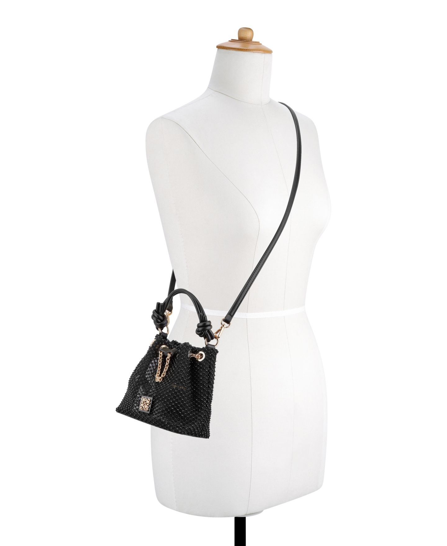 Женская сумка Nine West Wrenna Drawstring Bucket, цвет: Чёрный — фото 5