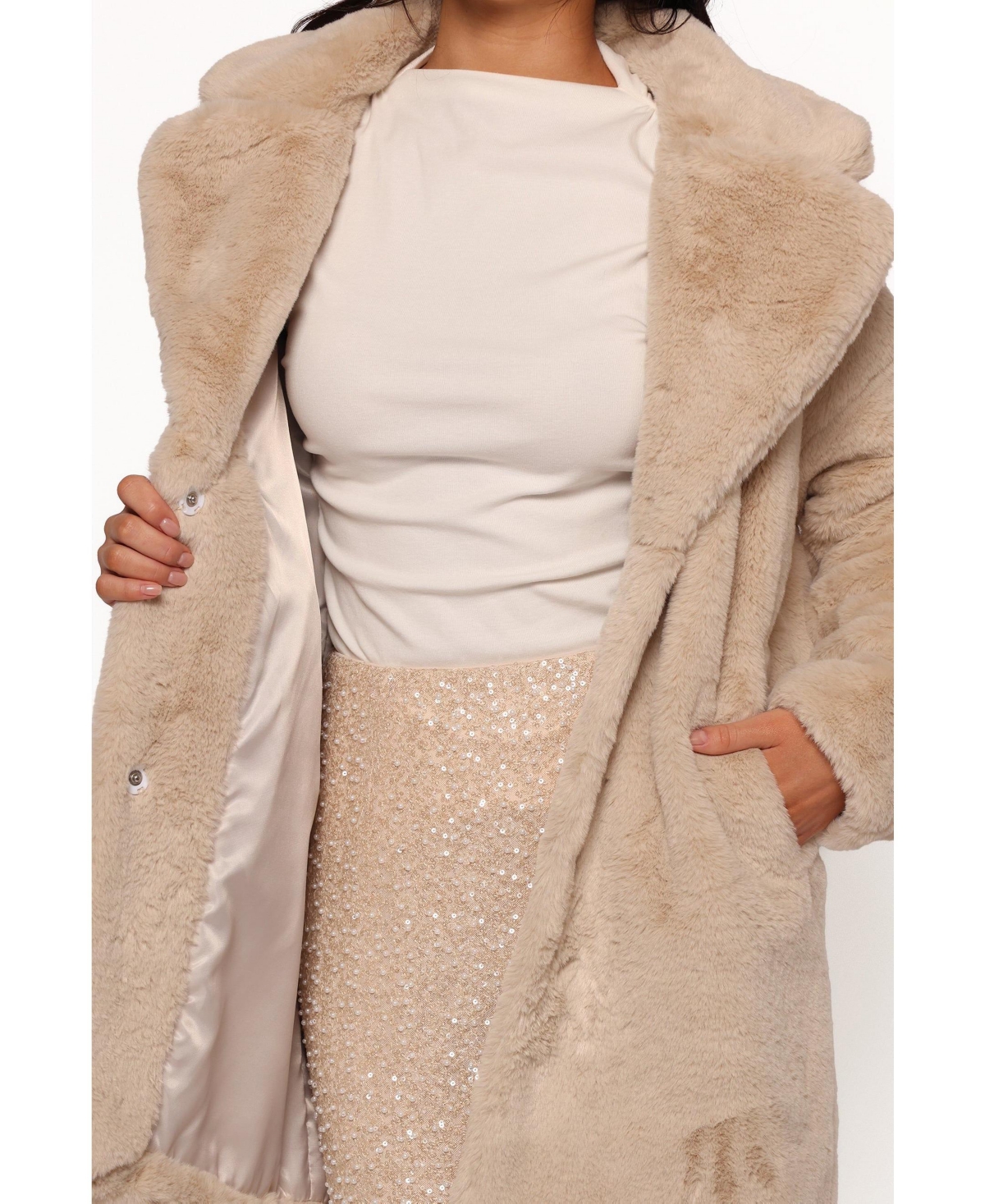 Petal and Pup Women's Meeka Faux Fur Jacket