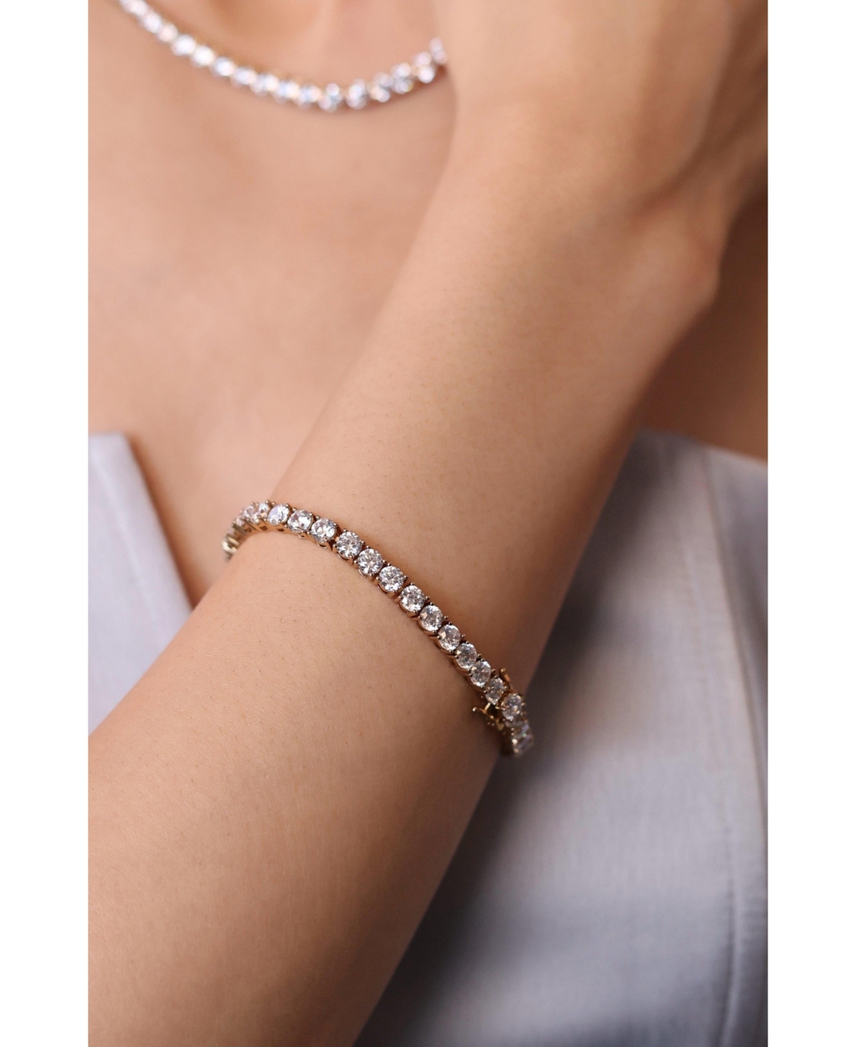 Retro Chic Roman Dusk Tennis Bracelet