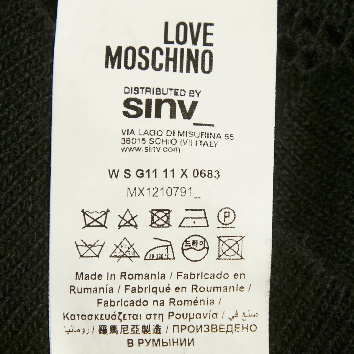Pre-Owned Love Moschino Women's Black Patterned Knit Heart Patch Detail Sweater