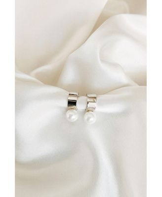 Leah Pearl Hoop Earrings