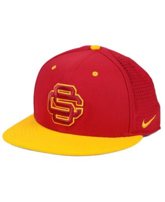 Nike - USC Trojans True Vapor Fitted Cap