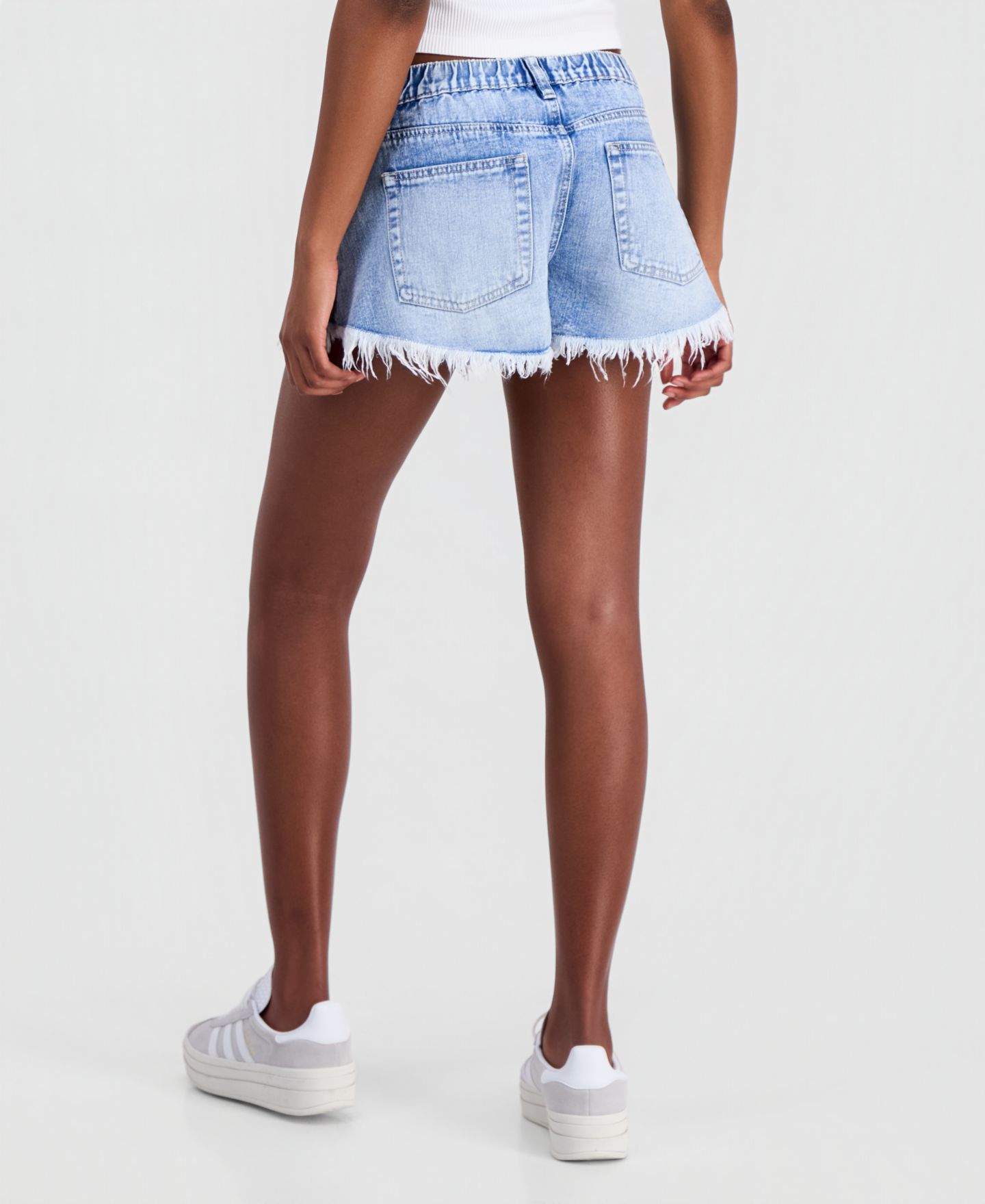 Женские шорты Madden Girl Juniors' Elasticized-Waist Cutoff, цвет: Светлая варка — фото 3